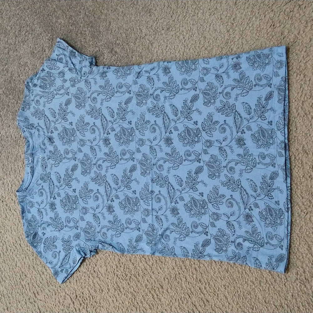 💙3/$10 OR 5/$15 SALE💙 Aero Short Sleeve Shirt